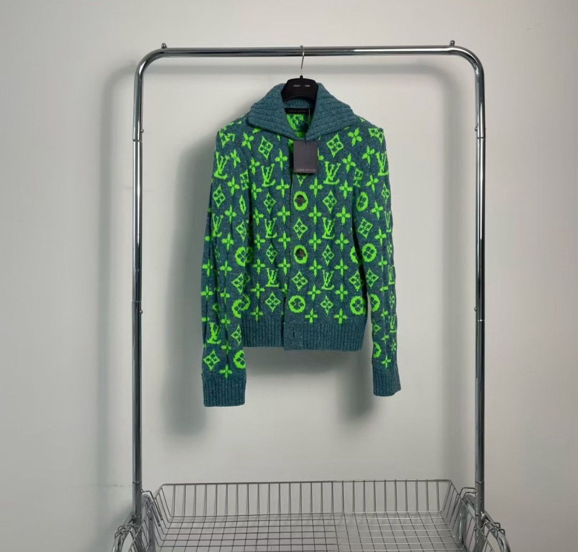 Louis Vuitton Louis Vuitton sweater 2503-Nextarrow Size US M / EU 48-50 / 2 - 2 Thumbnail
