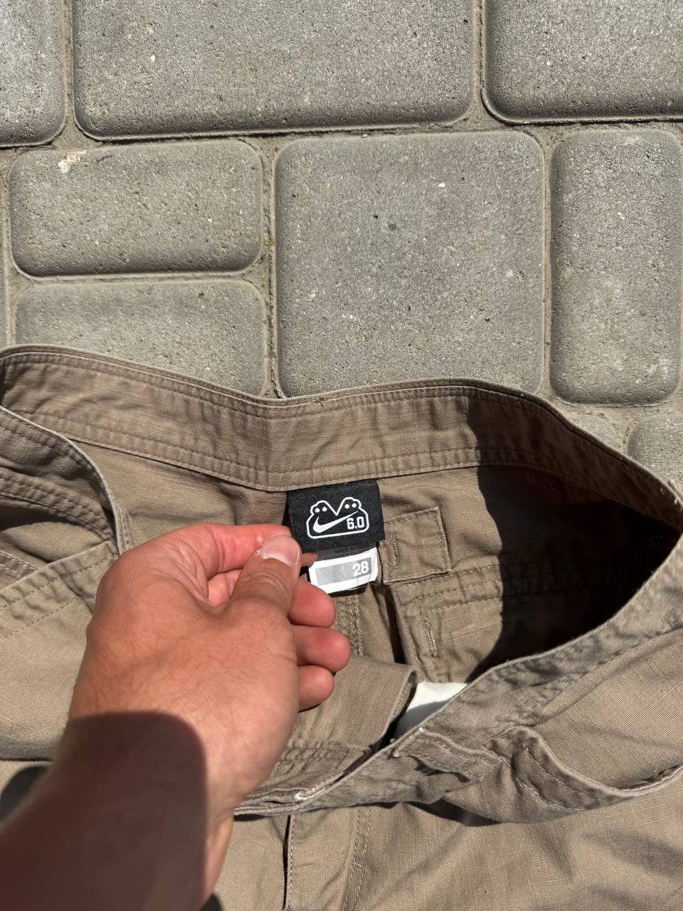 Nike Y2K Nike 6.0 Vintage shorts Size US 28 / EU 44 - 5 Thumbnail