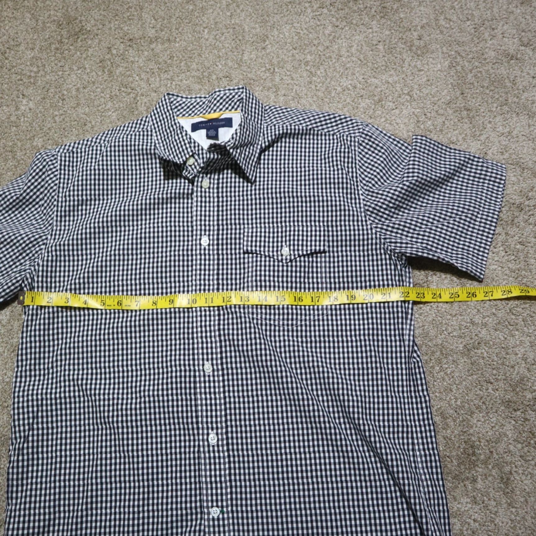 Tommy Hilfiger VINTAGE Tommy Hilfiger Men’s Plaid Button-Down Shirt Large Black White Classic Fit Mens Size US L / EU 52-54 / 3 - 4 Thumbnail