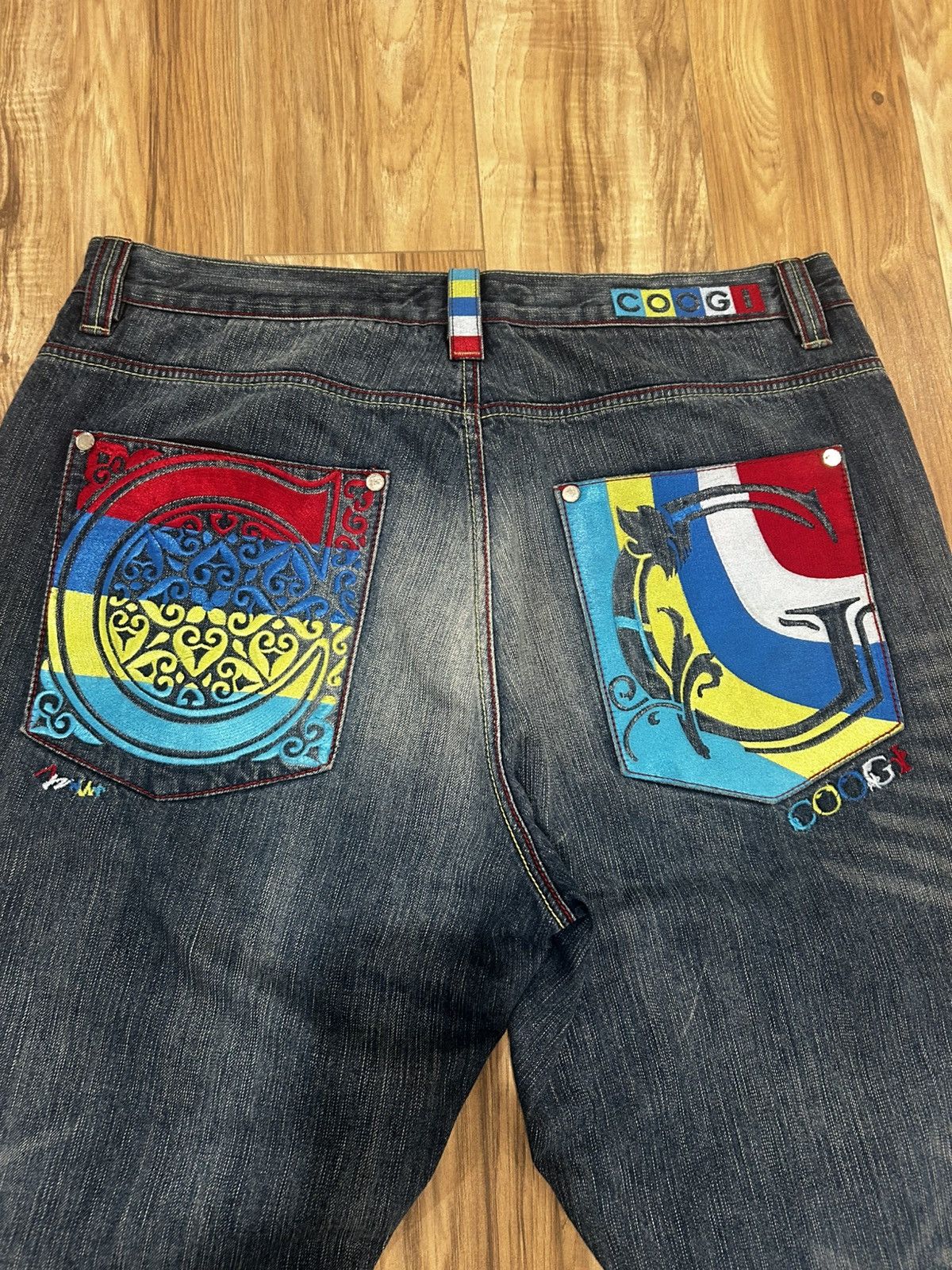 Coogi Vintage Y2K baggy coogi denim jeans with embroidery Size US 40 / EU 56 - 2 Thumbnail