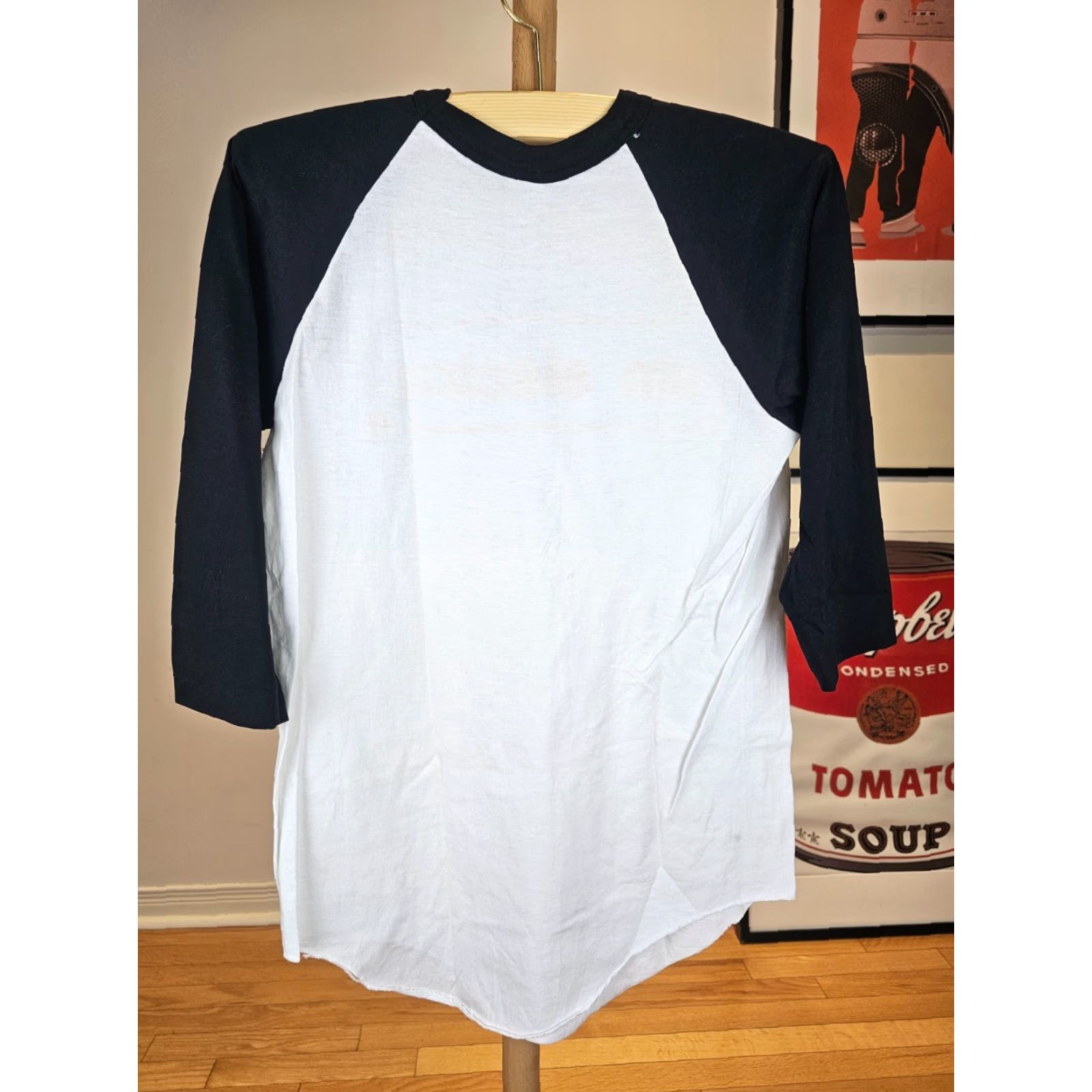 Vintage VINTAGE I'M ELECTRIC T-SHIRT Raglan JERSEY 80's SPORT T White M Men's Short Sleeve Cotton 3/4 Sleeve Round Neck Size US M / EU 48-50 / 2 - 7 Thumbnail
