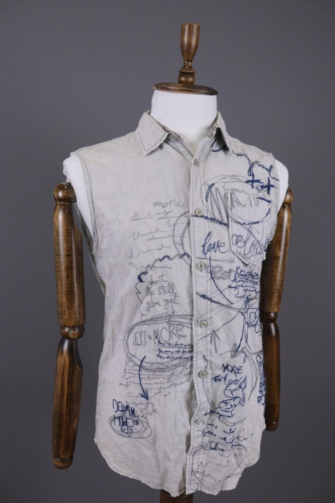 Desigual Desigual Gray Printed Art Big Logo Down Shirt Size M Size US M / EU 48-50 / 2 - 4 Thumbnail