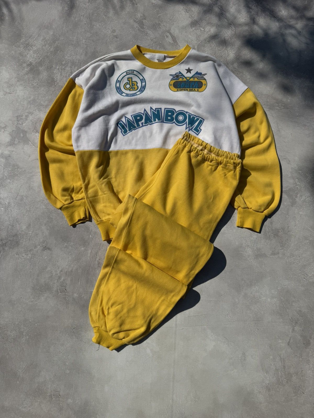 Vintage Vintage Japan Bowl Team Track Suit Set Pants+Sweatshirt Size US L / EU 52-54 / 3 - 1 Thumbnail