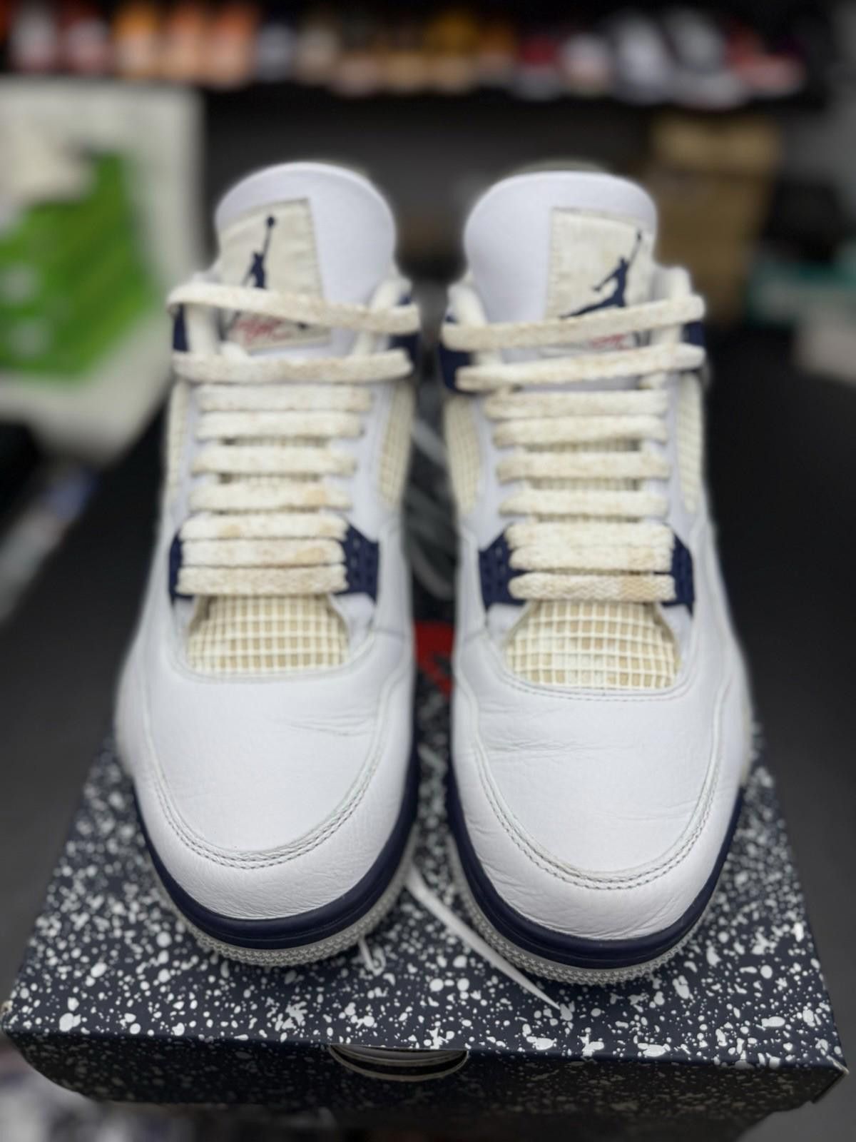 Jordan Brand Size 11 - Air Jordan 4 Retro Mid Midnight Navy White Leather Size US 11 / EU 44 - 6 Thumbnail