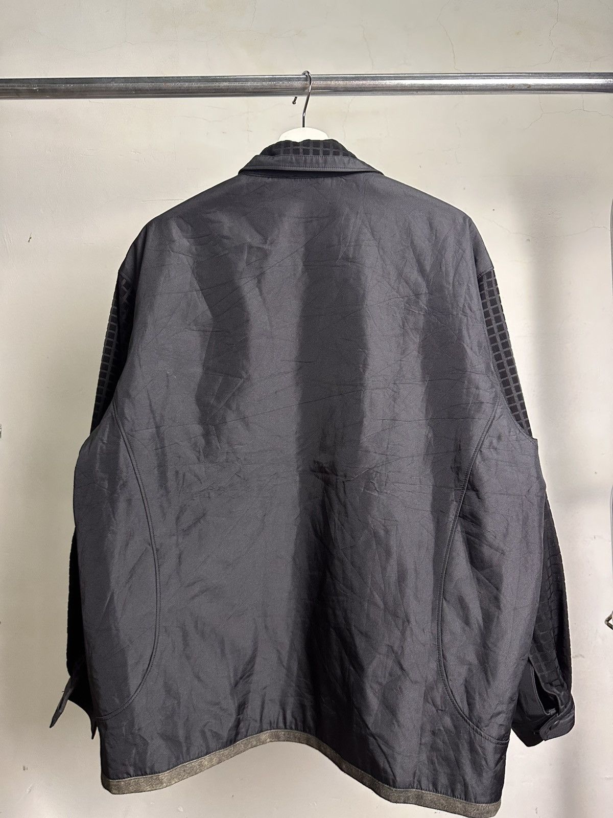 Giorgio Armani Vintage Giorgio Armani Le Collezioni Tonal Grid Zip Jacket Size US L / EU 52-54 / 3 - 10 Thumbnail