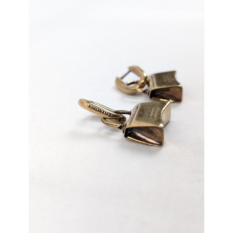 Balenciaga o1rshd1 Size: OS / Bag Earrings Bronze & Brass Antique Gold Size ONE SIZE - 5 Thumbnail