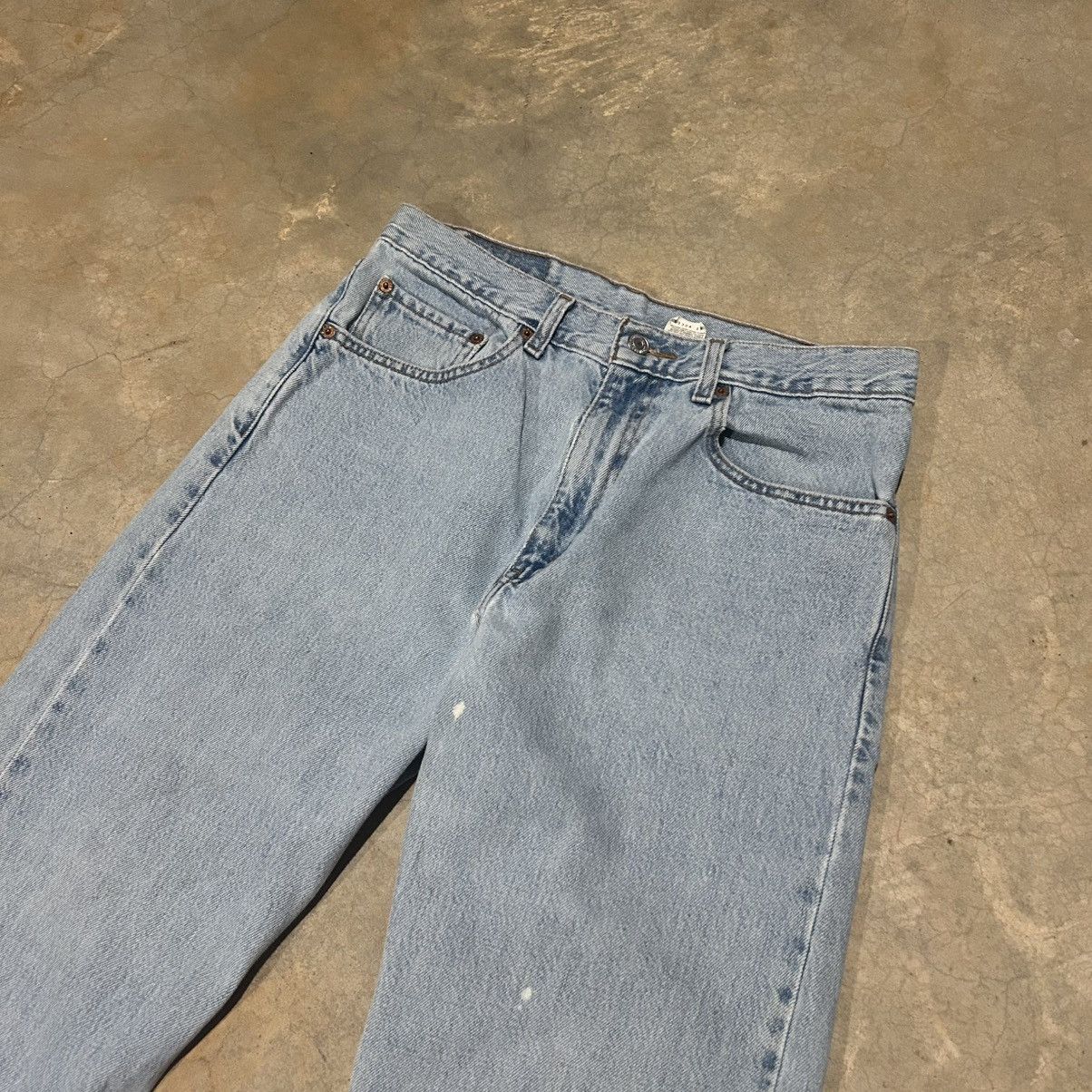Levi's × Vintage Essential Vintage 90s Levi’s 505 Light Wash Jeans Size US 31 - 8 Thumbnail