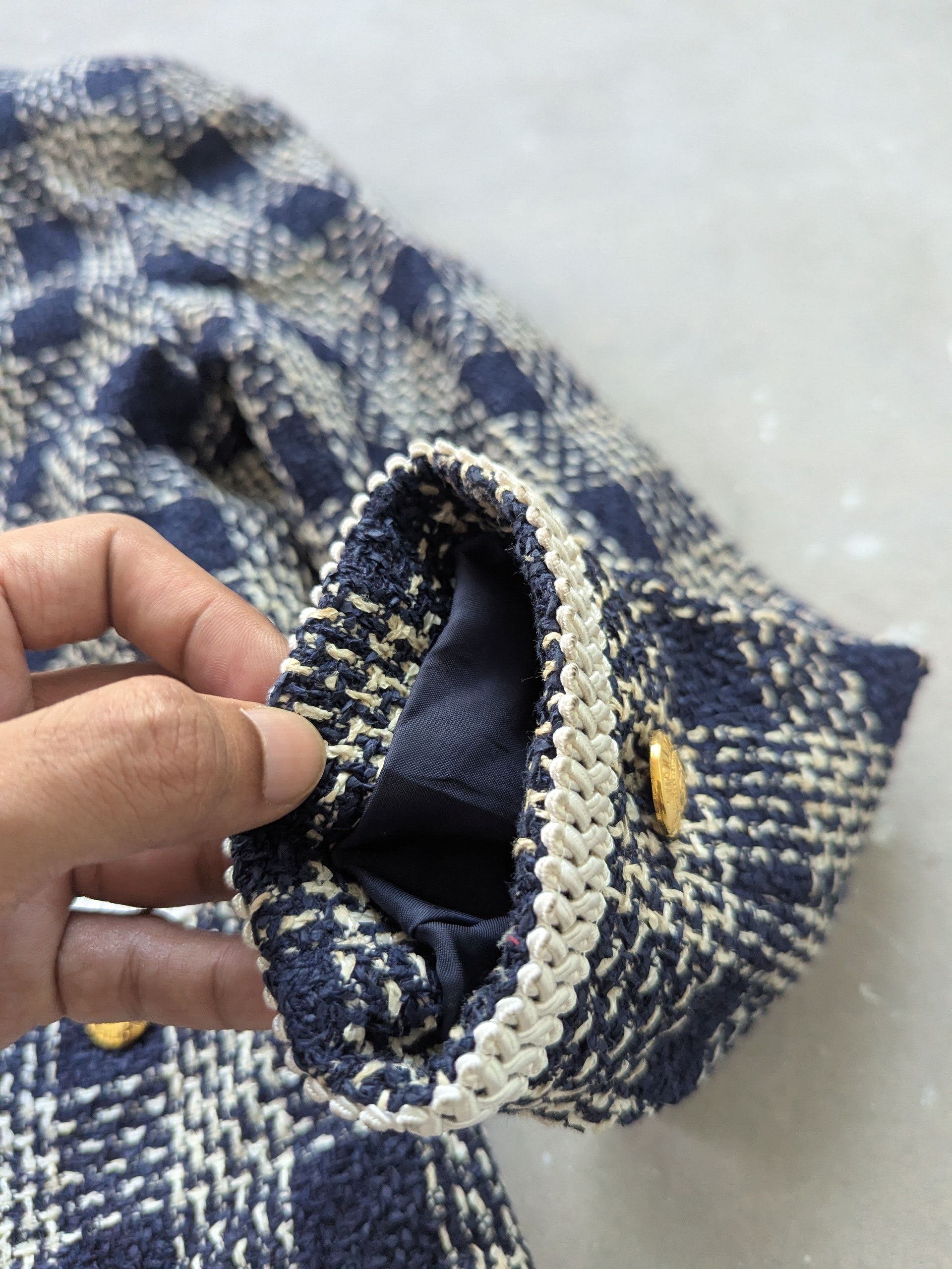 Japanese Brand × Vintage Vintage Wool Tweed Jacket Alpha Cubic Inspired Chanel Size S / US 4 / IT 40 - 4 Thumbnail