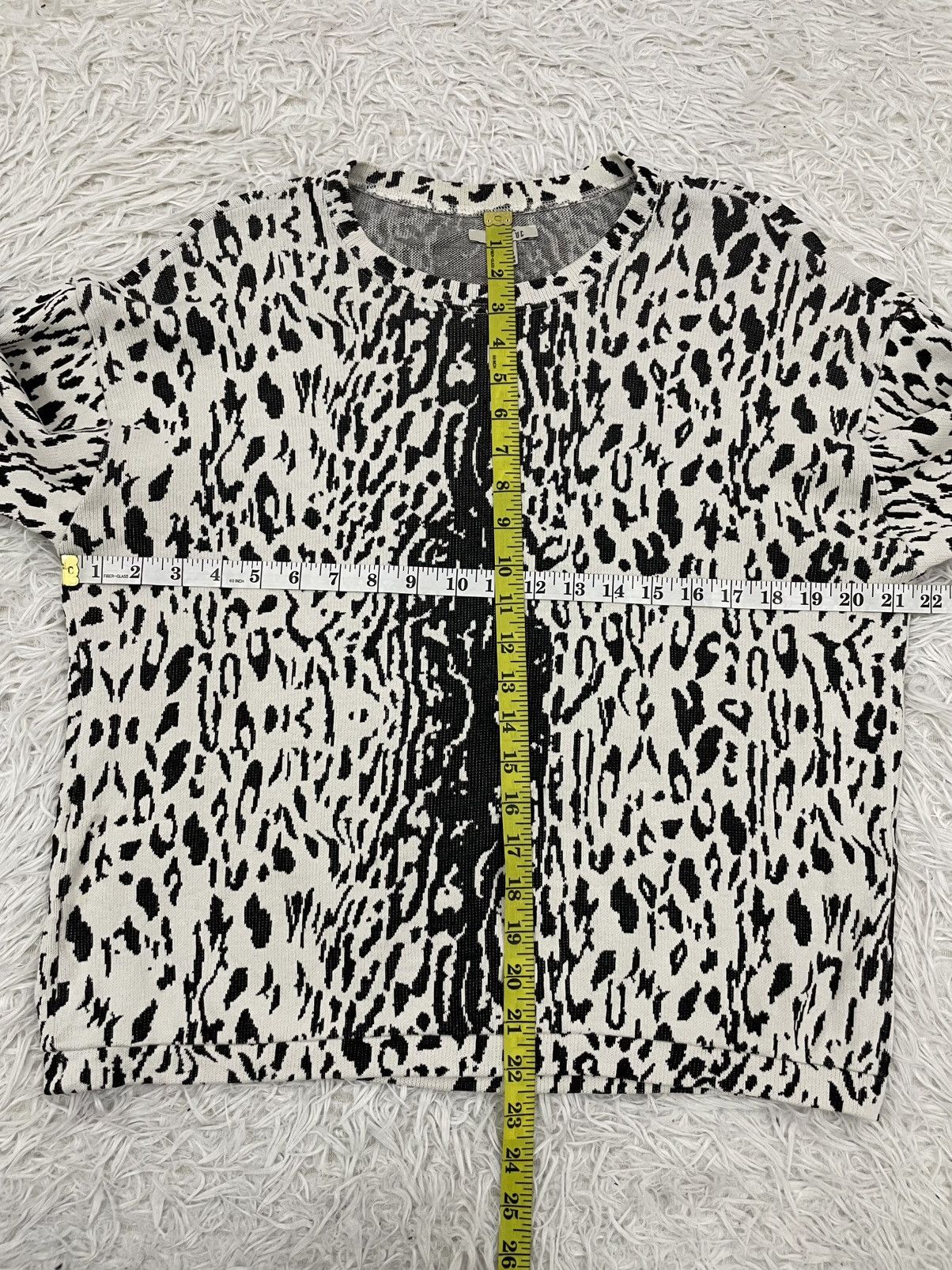 Zara Panther Printed Style Jumper Sweater by Zara Size S / US 4 / IT 40 - 3 Thumbnail