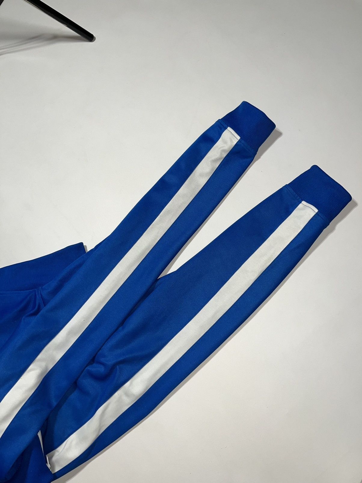 Fred Perry Vintage Fred Perry Blue Zipper/ Tracksuit Top Size L Size US L / EU 52-54 / 3 - 8 Thumbnail