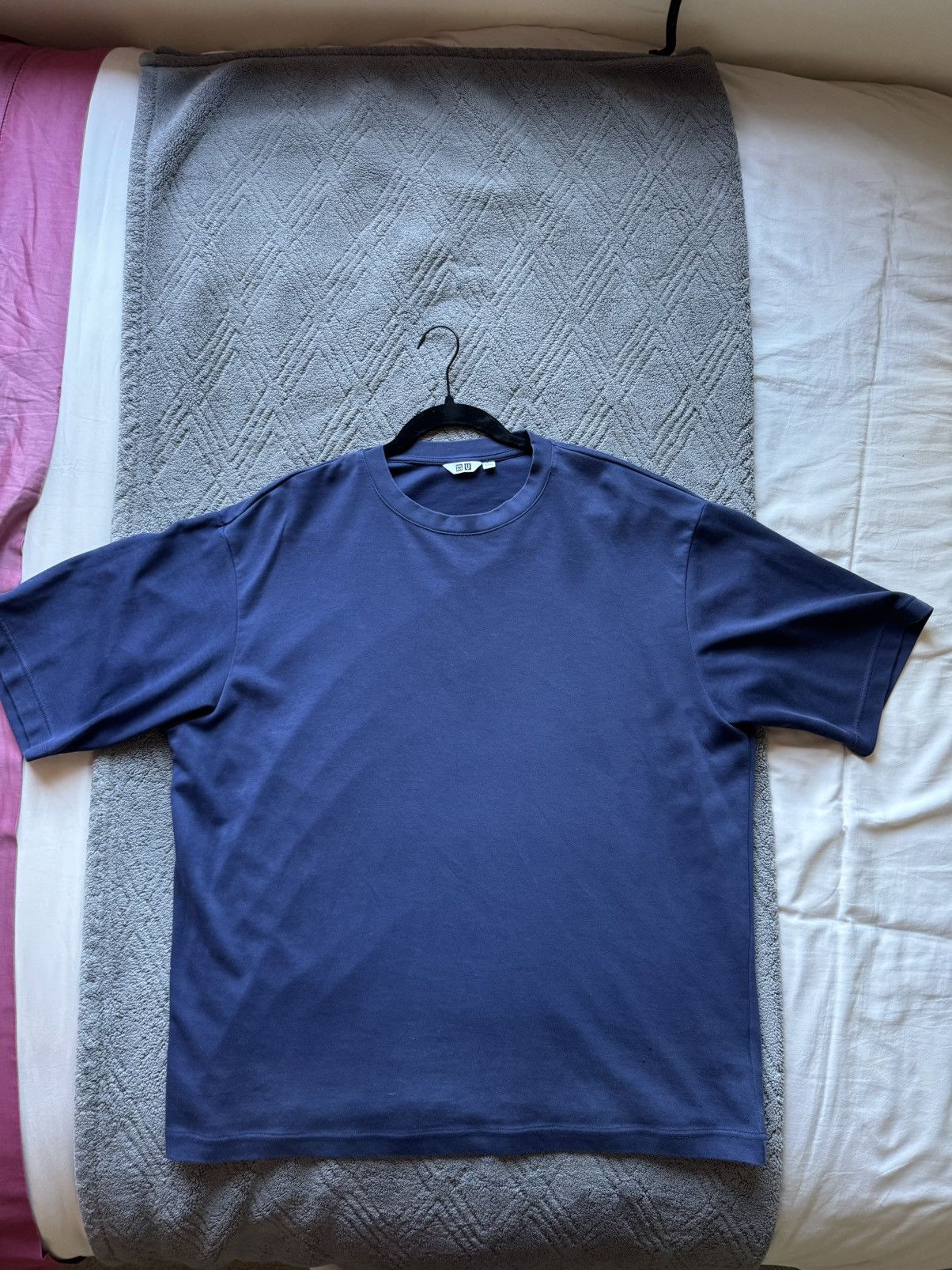 Uniqlo Navy Blue Uniq-lo Airism Tee Size US XL / EU 56 / 4 - 1 Thumbnail