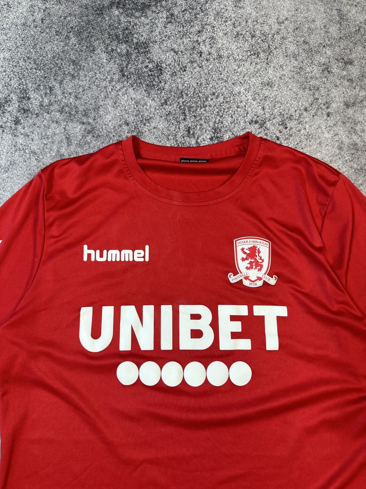 Hummel × Vintage Vintage Hummel Middlesbrough Soccer Jersey Streetwear Rare M Size US M / EU 48-50 / 2 - 2 Thumbnail