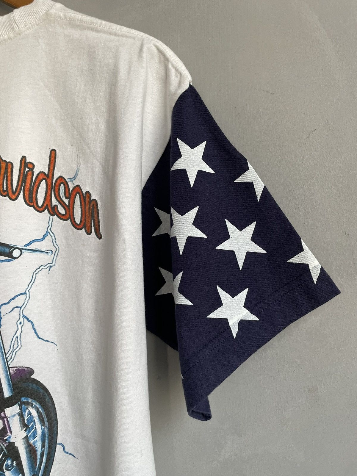 Harley Davidson Rare 3d emblem style harley davidson jersey y2k flames eagle Size US L / EU 52-54 / 3 - 9 Thumbnail