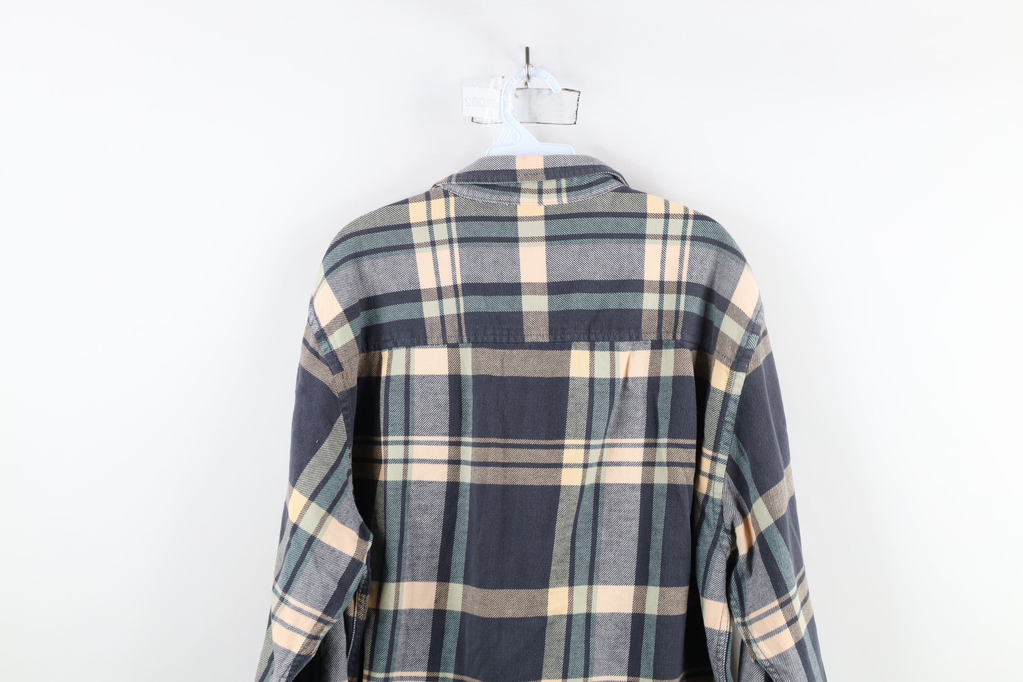 Tommy Bahama × Vintage Vintage Tommy Bahama Relax Collared Button Shirt Plaid Size US XL / EU 56 / 4 - 11 Thumbnail