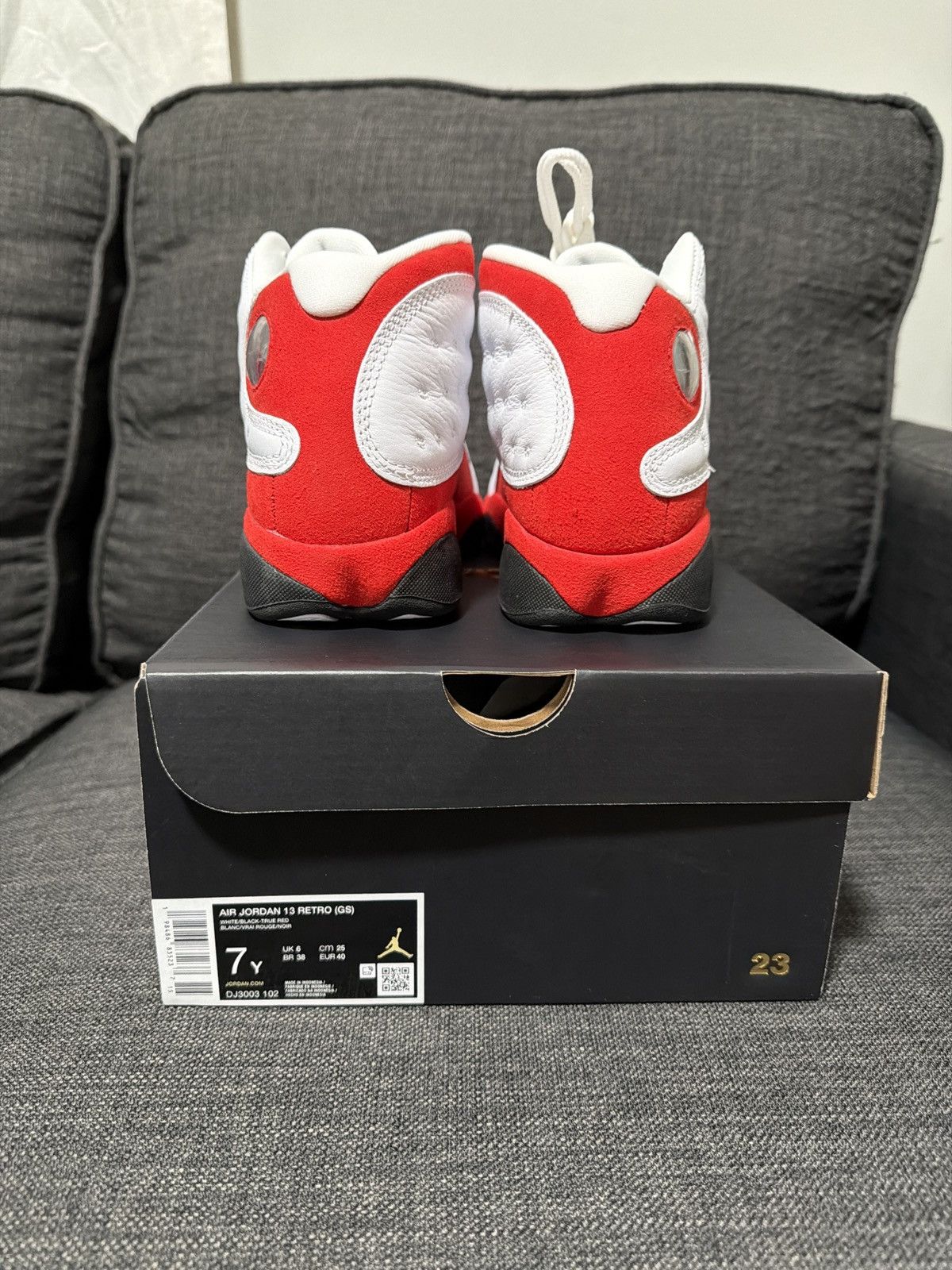 Jordan Brand Jodan 13 “Chicago” Size US 7 / EU 40 - 4 Thumbnail