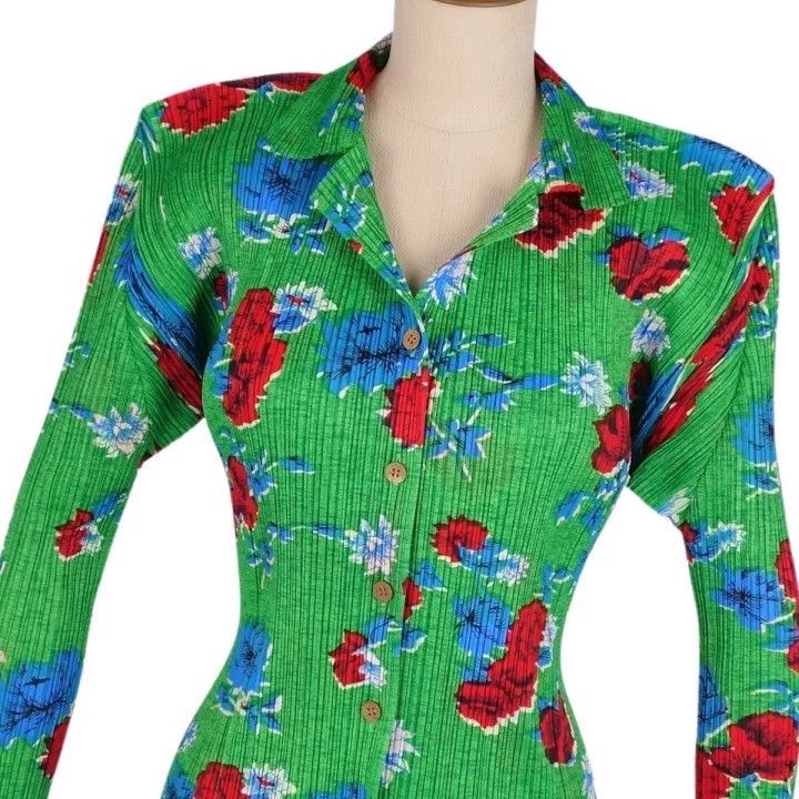 Issey Miyake Issey Miyake size:3 Green floral pleated cardigan Size XS / US 0-2 / IT 36-38 - 3 Thumbnail