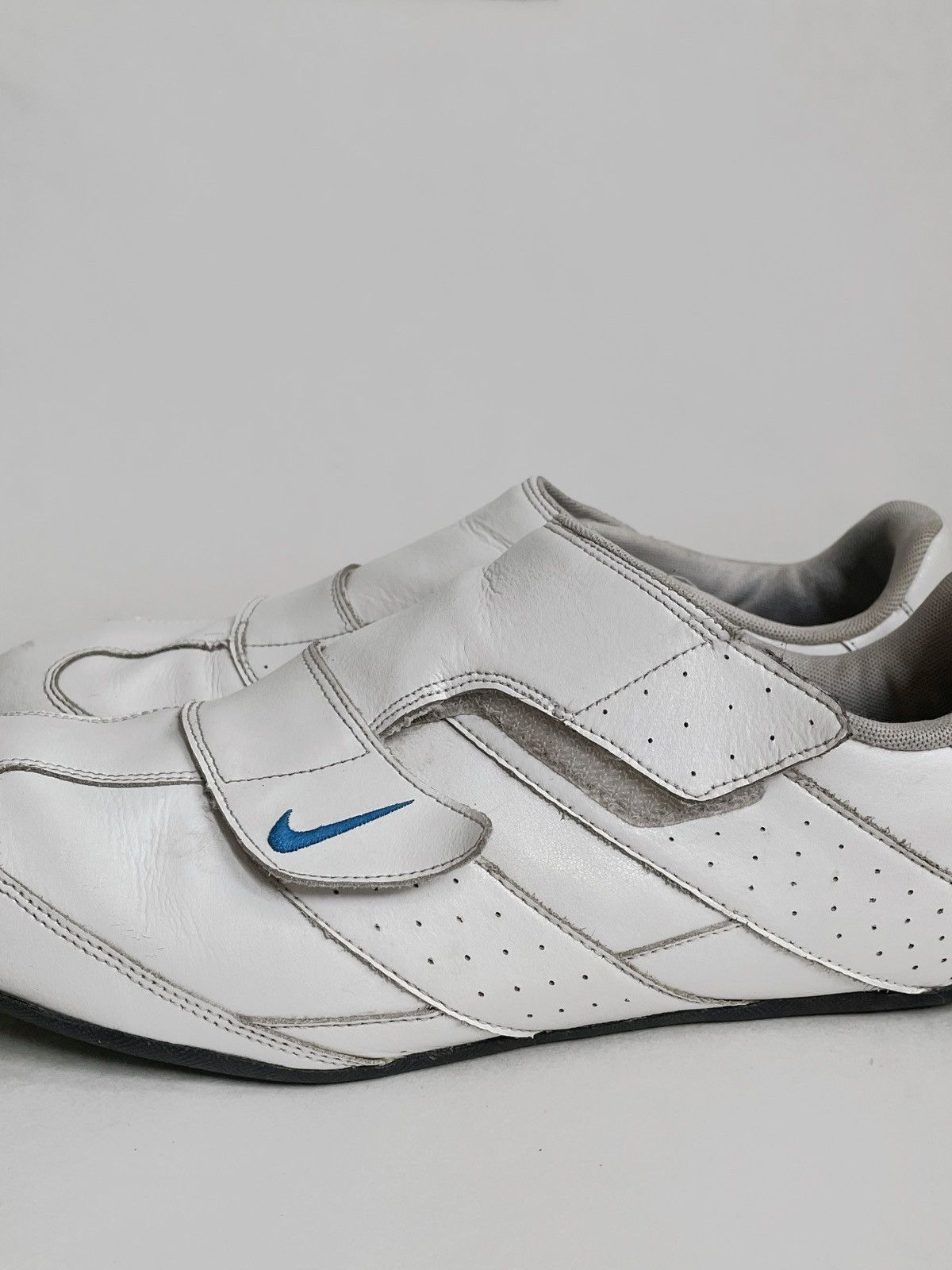 Nike Vintage Nike low sneakers Japanese style Size US 12 / EU 45 - 3 Thumbnail