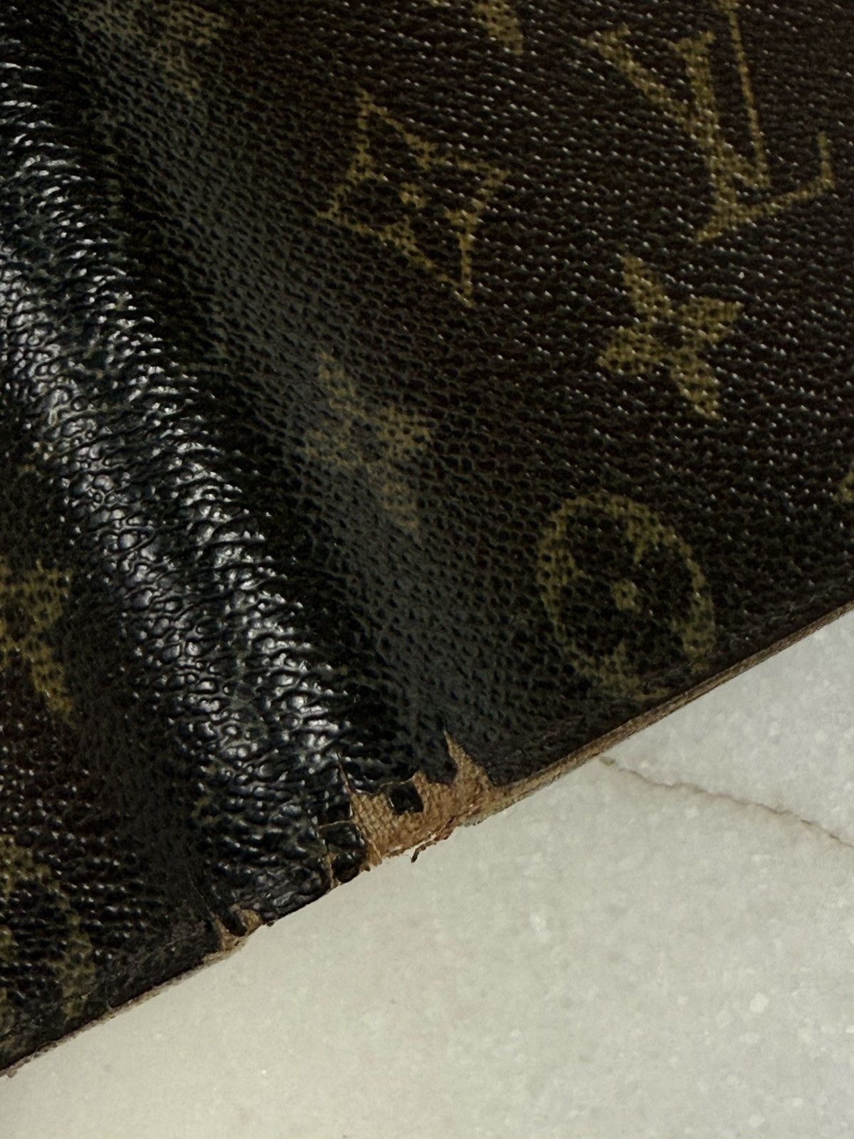 Louis Vuitton Louis Vuitton Brown Monogram Bifold Leather Men’s Wallet Size ONE SIZE - 16 Thumbnail