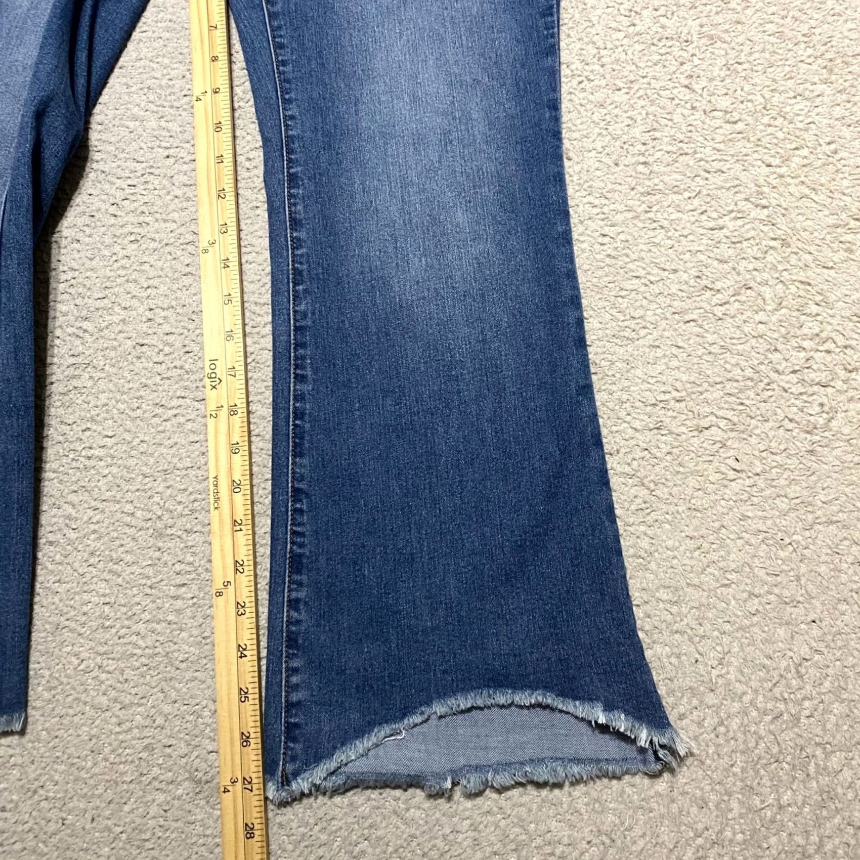 Vintage 1822 Denim Womens Jeans Blue Medium Wash Bootcut High Rise Raw Hem sz 10 Size 32" / US 10 / IT 46 - 6 Thumbnail