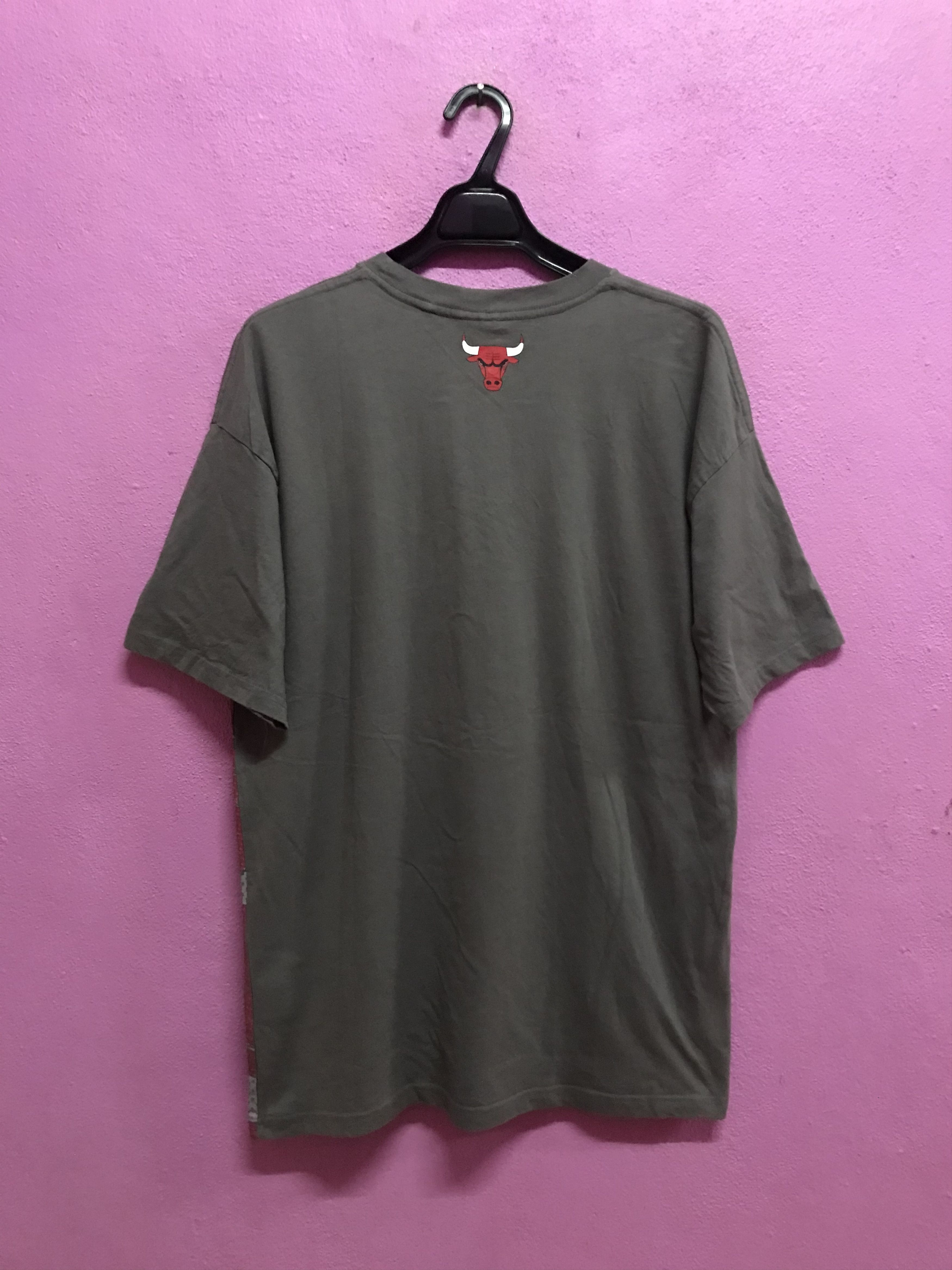 NBA Chicago Bulls Tee Size Large Size US L / EU 52-54 / 3 - 2 Thumbnail
