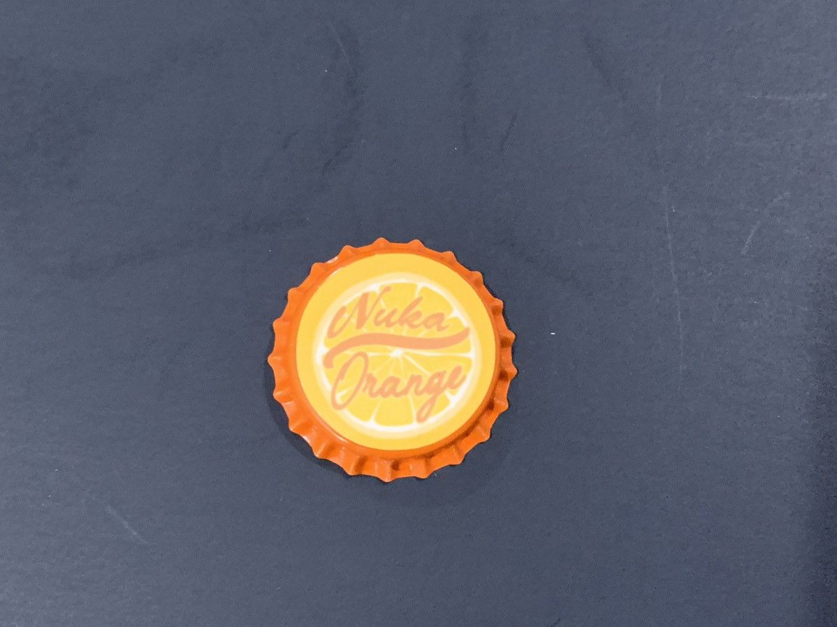 Other Nuka Cola Orange Pin Size ONE SIZE - 1 Preview
