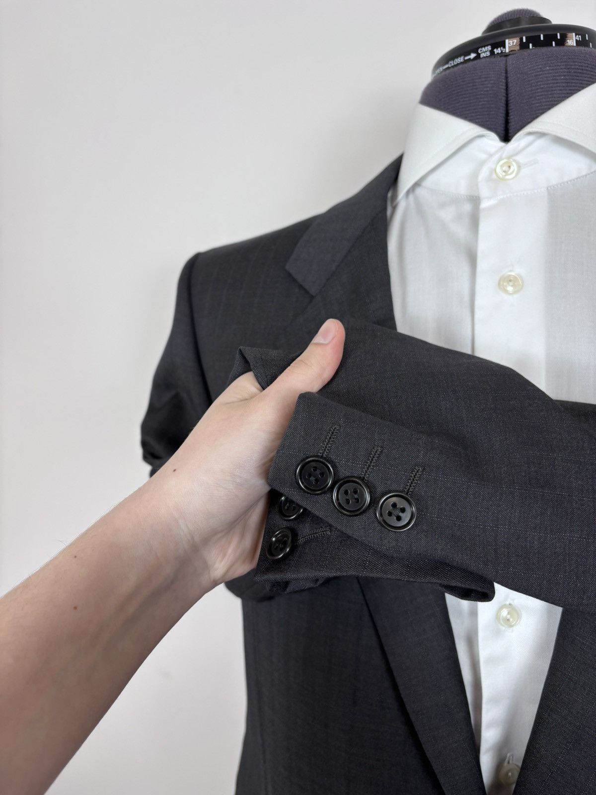 Corneliani Corneliani Men’s Vintage Grey Striped Wool Blazer Jacket Size 42R - 9 Thumbnail