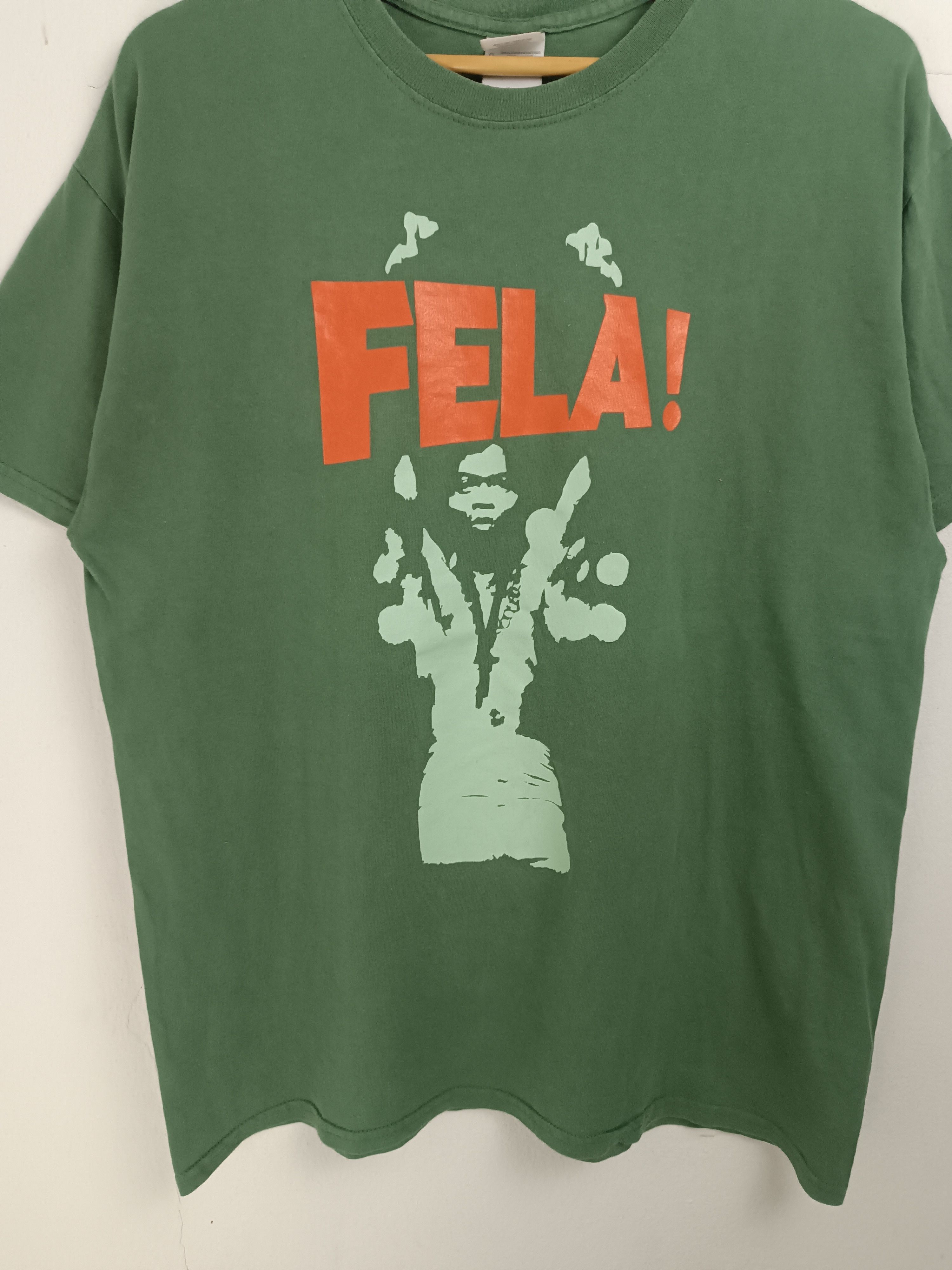 Rap Tees VINTAGE Y2K FELA ANIKLAPO OG AFROBEAT hendrix rage tupac Size US L / EU 52-54 / 3 - 7 Thumbnail