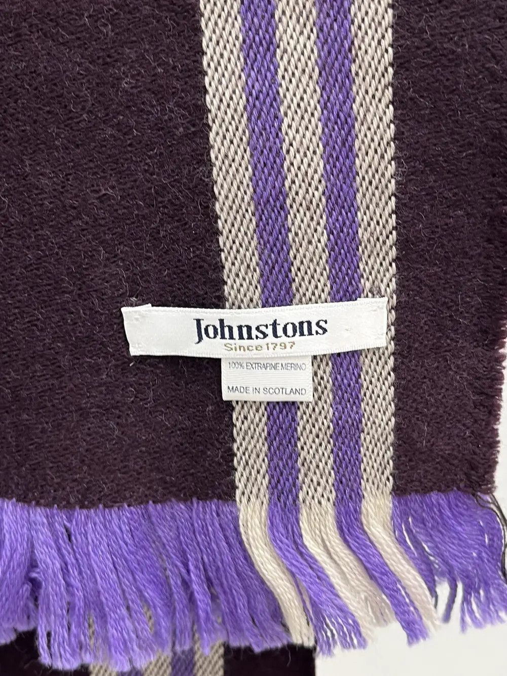 Johnstons Of Elgin Johnstons Of Elgin Extra Fine Merino Wool Striped Scarf Size ONE SIZE - 2 Thumbnail