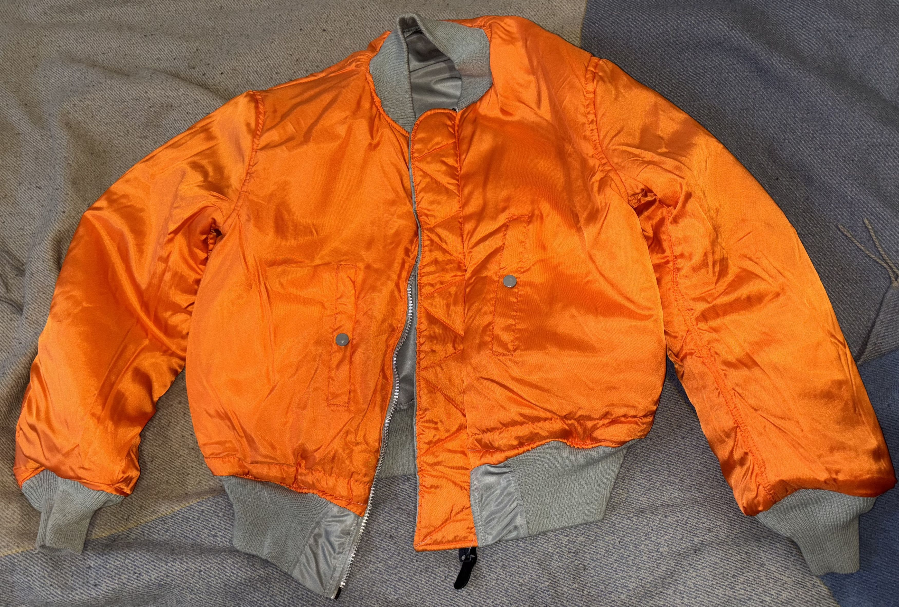 Vintage Vintage Green MA-1 Reversible Bomber Size US M / EU 48-50 / 2 - 5 Thumbnail