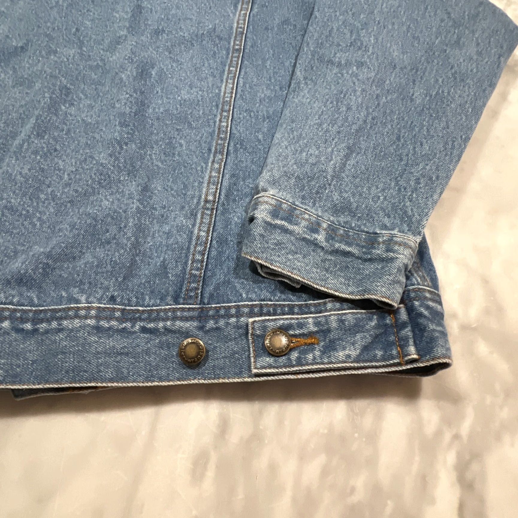 Wrangler Wrangler Rugged Wear Denim Jacket Unlined Vintage Indigo Large RJK30VI Mens Jacket Size US L / EU 52-54 / 3 - 6 Thumbnail