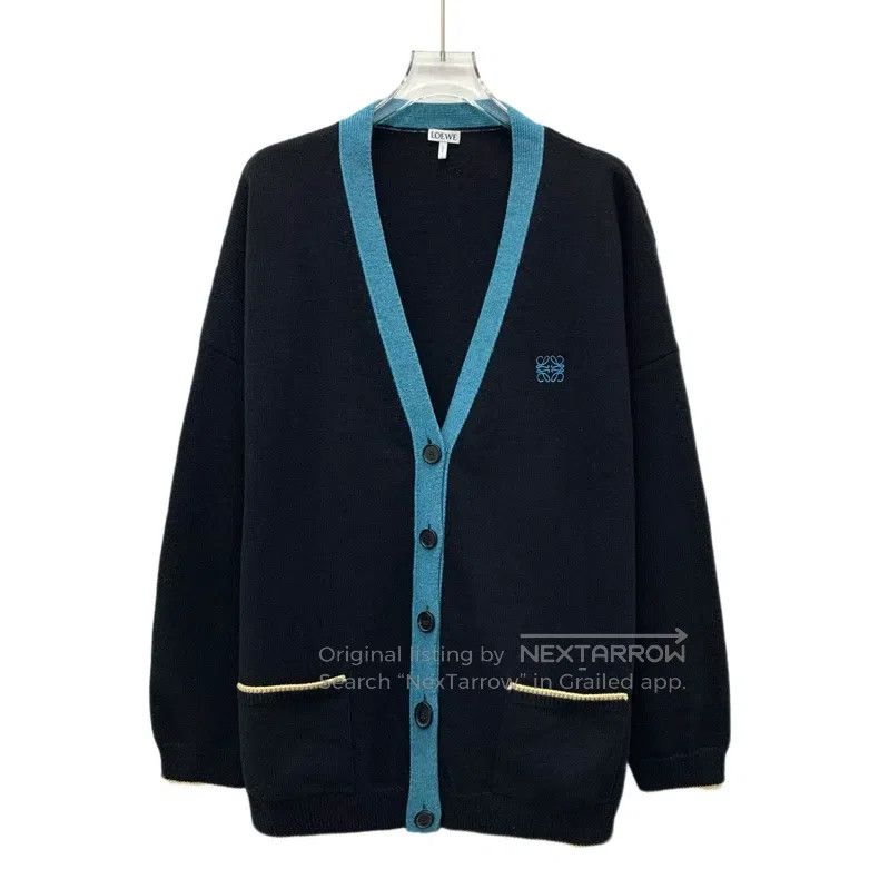 Loewe Loewe Black Logo Embroidered Wool V-neck Single Breasted L Size L / US 10 / IT 46 - 1 Thumbnail