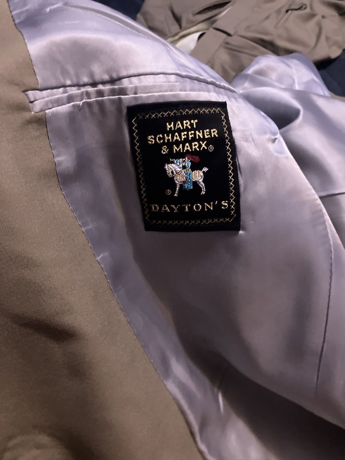 Hart Schaffner Marx Vintage Hart Schaffner & Marx Suit 100s Wool USA Made 40R Size 40R - 4 Thumbnail