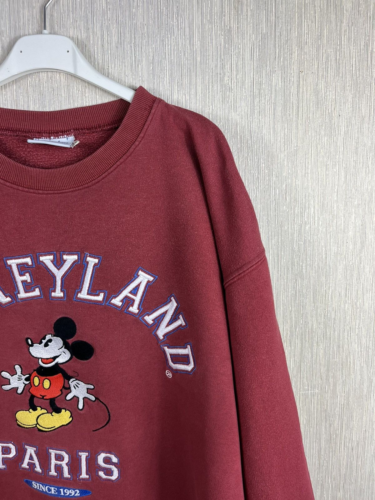 Disney × Vintage Vintage 90s Disneyland Paris distressed sweatshirt cropped Size US L / EU 52-54 / 3 - 3 Thumbnail