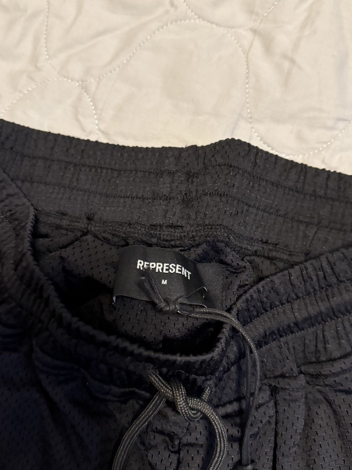 Represent Clo. Represent Initial Mesh Shorts Size Medium Size US 32 / EU 48 - 4 Thumbnail