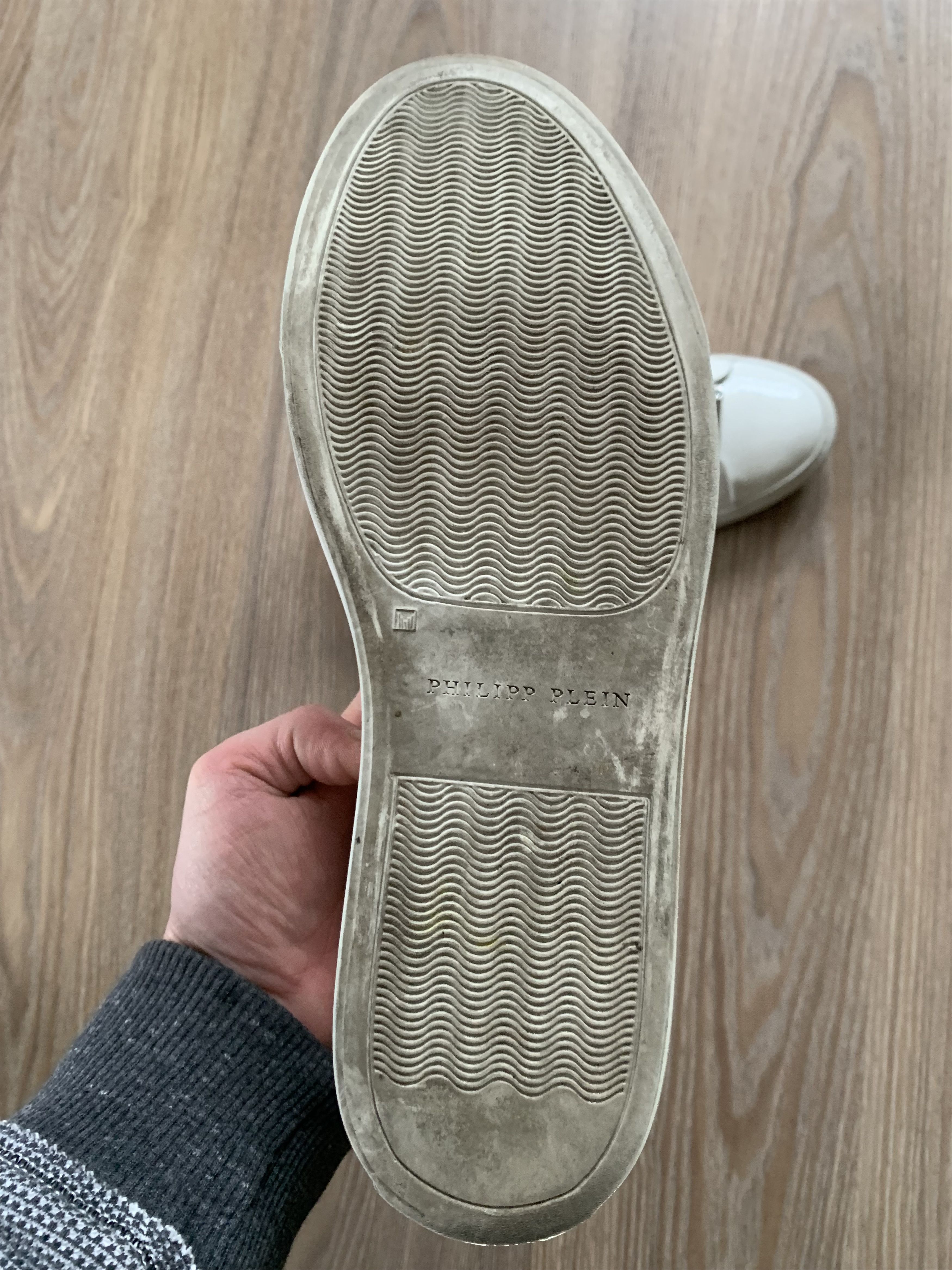 Philipp Plein Philipp Plein Patent White Leather Lo-Top Sneakers Size US 7.5 / EU 40-41 - 12 Thumbnail