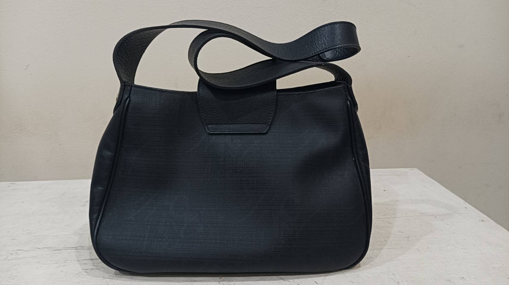 Nina Ricci × Vintage 80's Nina Ricci Leather Purse/Shoulder Strap/Signature Print Size ONE SIZE - 4 Thumbnail