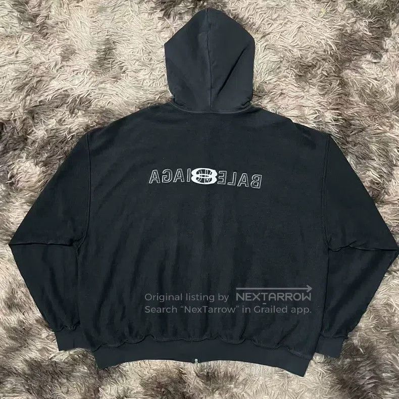 Balenciaga Balenciaga Inside-out overlapping logo zipper sweater Size US M / EU 48-50 / 2 - 2 Thumbnail