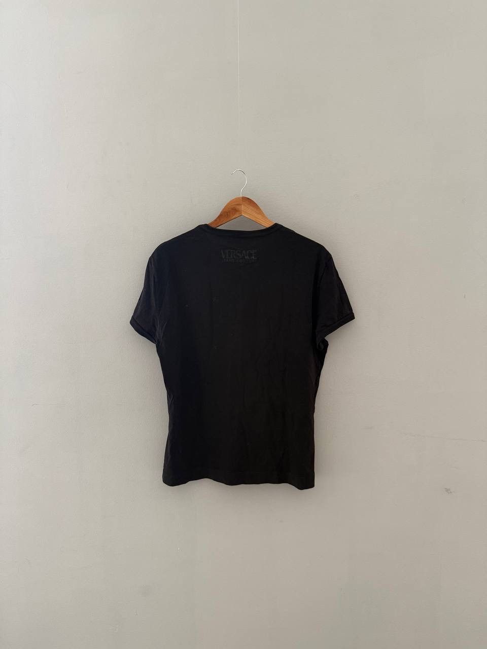 Versace × Versace Jeans Couture × Vintage Women’s Vintage Versace Jeans couture T-shirt tee Size XXL / US 16-18 / IT 52-54 - 6 Thumbnail