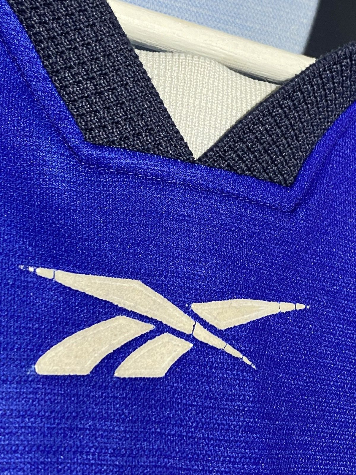 Reebok 1999/2000 Bolton Wanderers Away Soccer Jersey Size US M / EU 48-50 / 2 - 7 Thumbnail