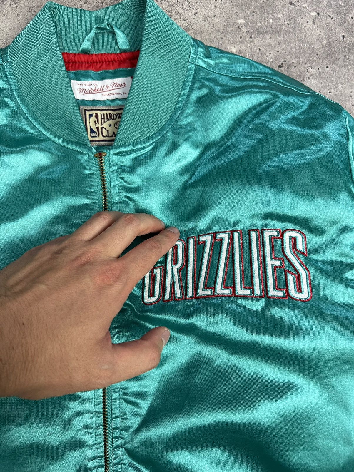 Mitchell & Ness × NBA Vintage Mitchell & Ness Grizzlies NBA Bomber Jacket Size US M / EU 48-50 / 2 - 10 Thumbnail