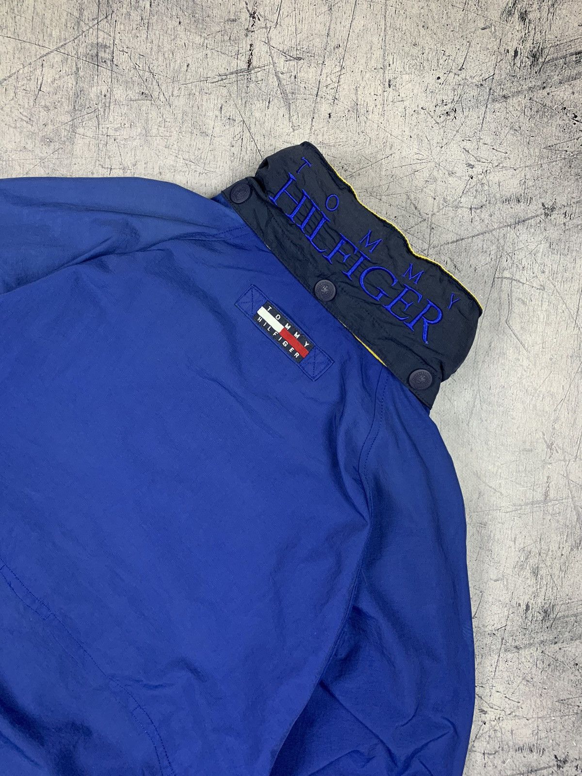 Tommy Hilfiger Vintage Tommy Hilfiger Sailing Jacket Nylon Blue Size M Zip Size US M / EU 48-50 / 2 - 6 Thumbnail