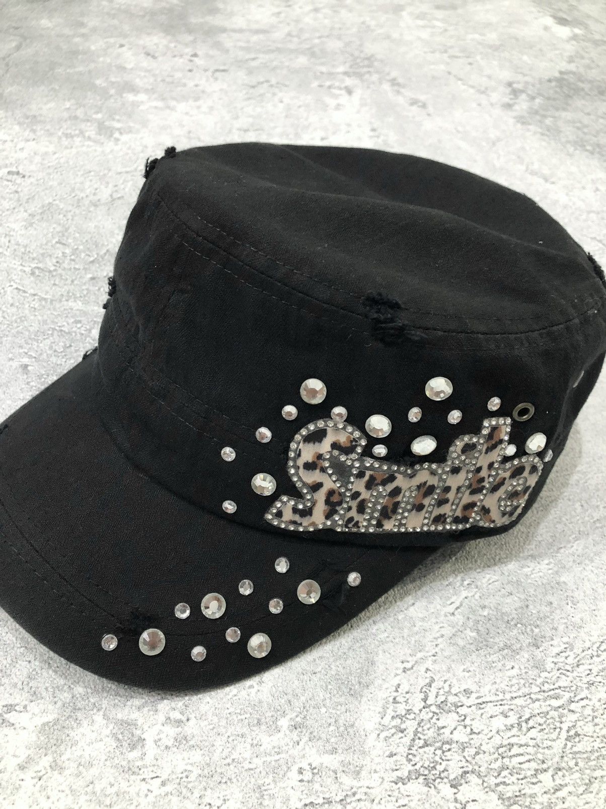KMRii Two Fold Smile Distressed Studded Commando Cadet Hat Size ONE SIZE - 2 Thumbnail
