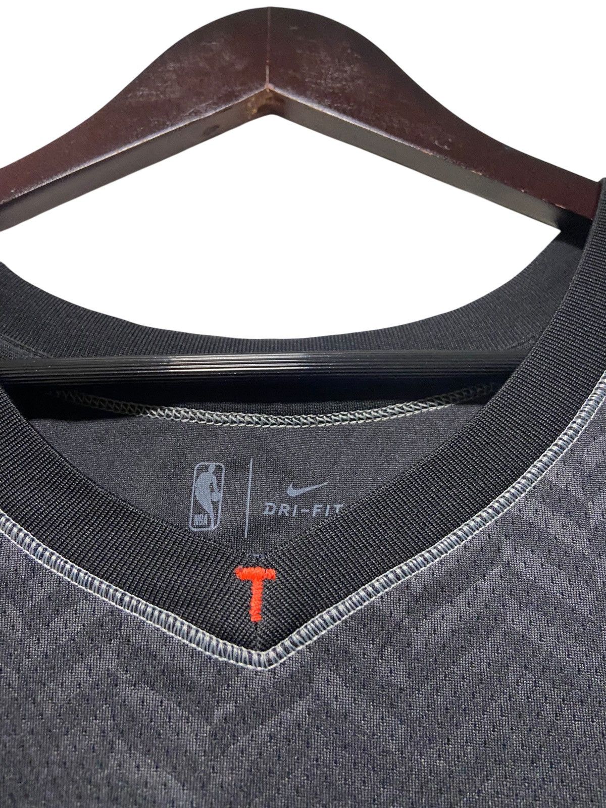 Jean-Michel Basquiat × Nike Nike Brooklyn Nets City Edition Basquiat Jersey Size S KD Size US S / EU 44-46 / 1 - 4 Thumbnail