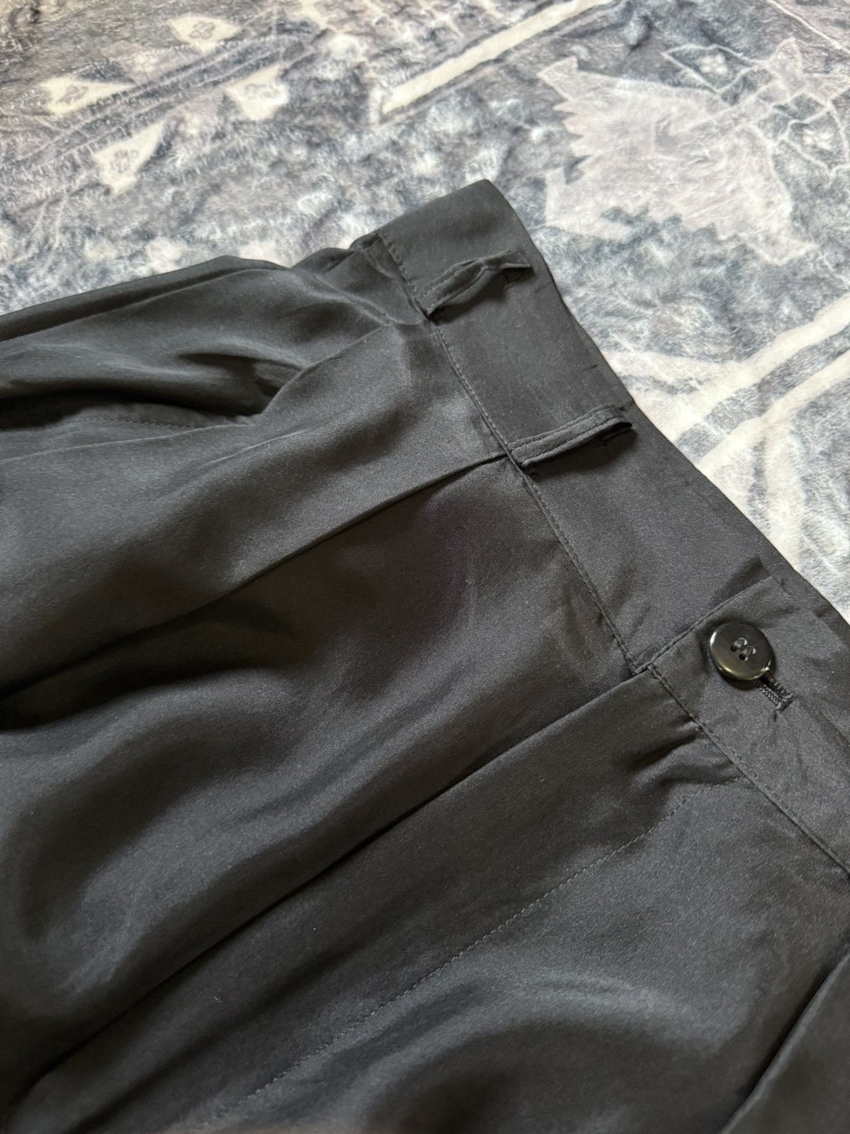 Yohji Yamamoto S/S 04 YOHJI YAMAMOTO Pleated Wide Leg Black Silk Pants Size US 30 / EU 46 - 10 Thumbnail