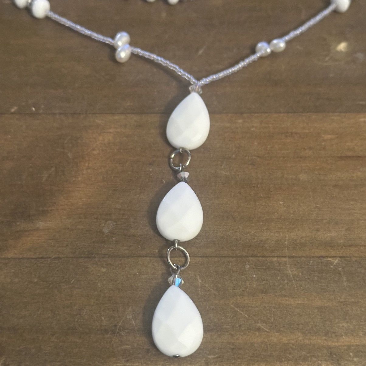 Other Layered white bead and pearl seed bead Y necklace Size ONE SIZE - 3 Thumbnail