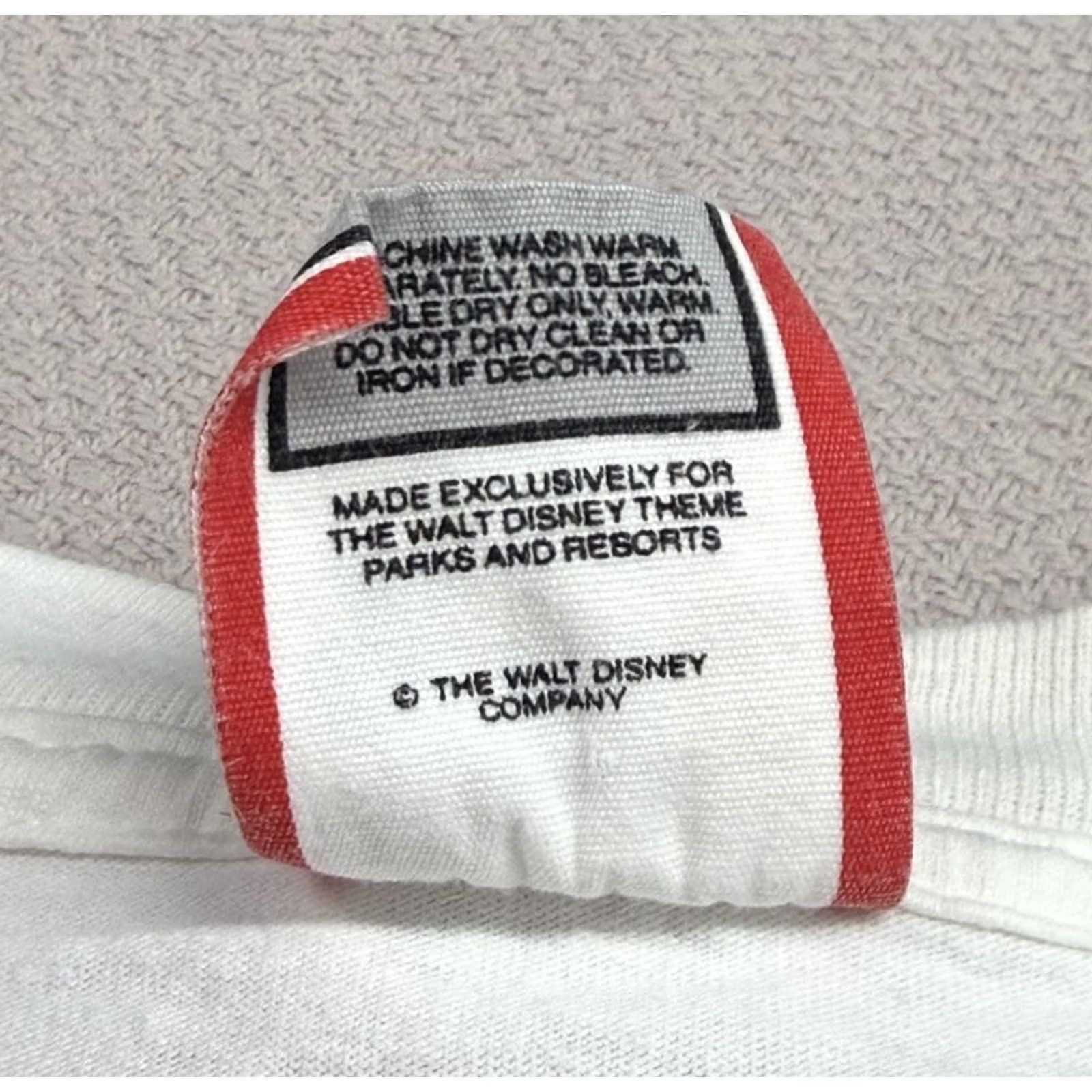 Disney VINTAGE Disney T-Shirt Men’s One Size White 90s Mickey Minnie Logo Crew Neck Cotton Knit Relaxed Size US M / EU 48-50 / 2 - 4 Thumbnail
