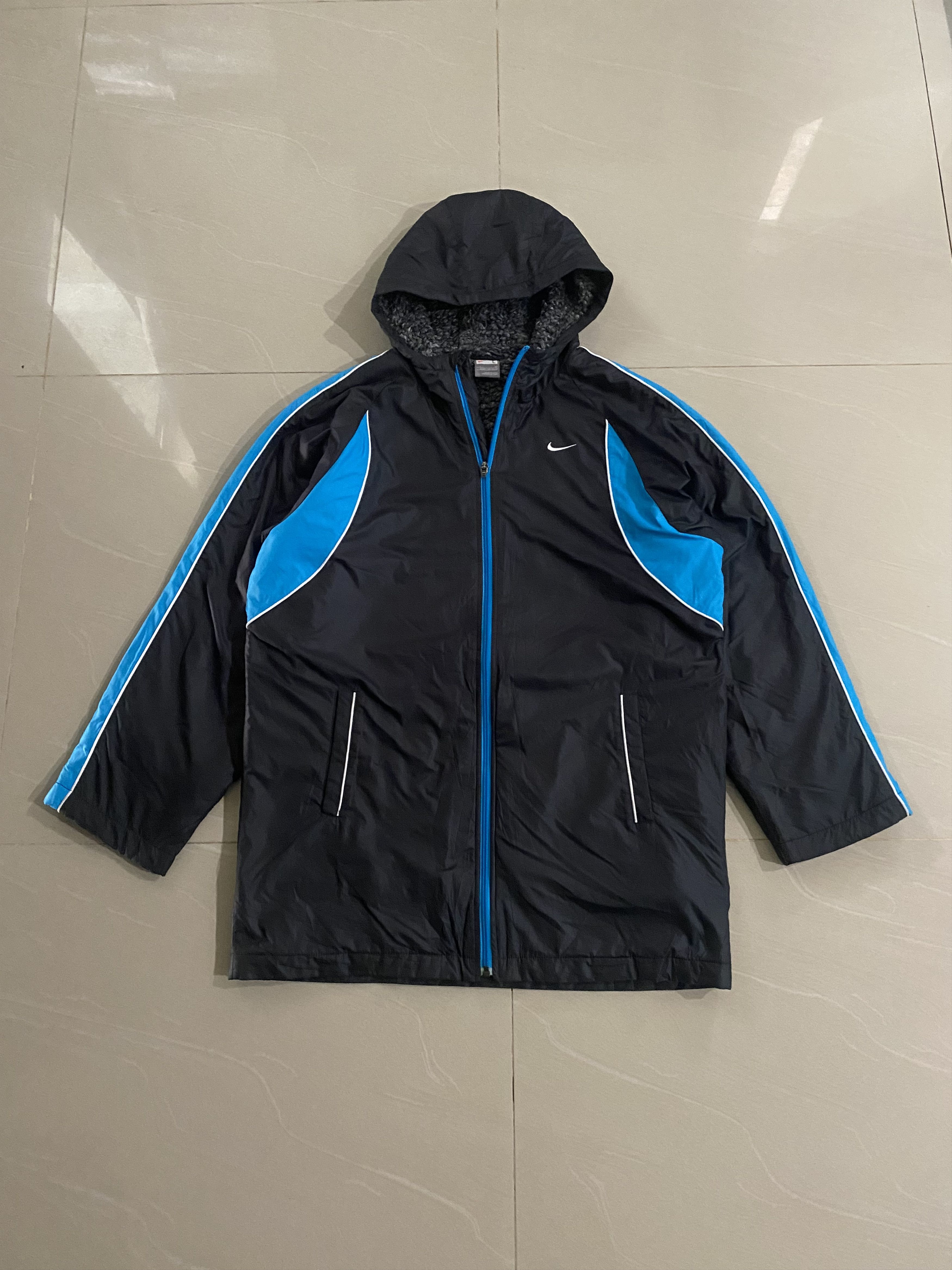 Nike Vintage Nike Hoodie Jacket Size US L / EU 52-54 / 3 - 1 Thumbnail