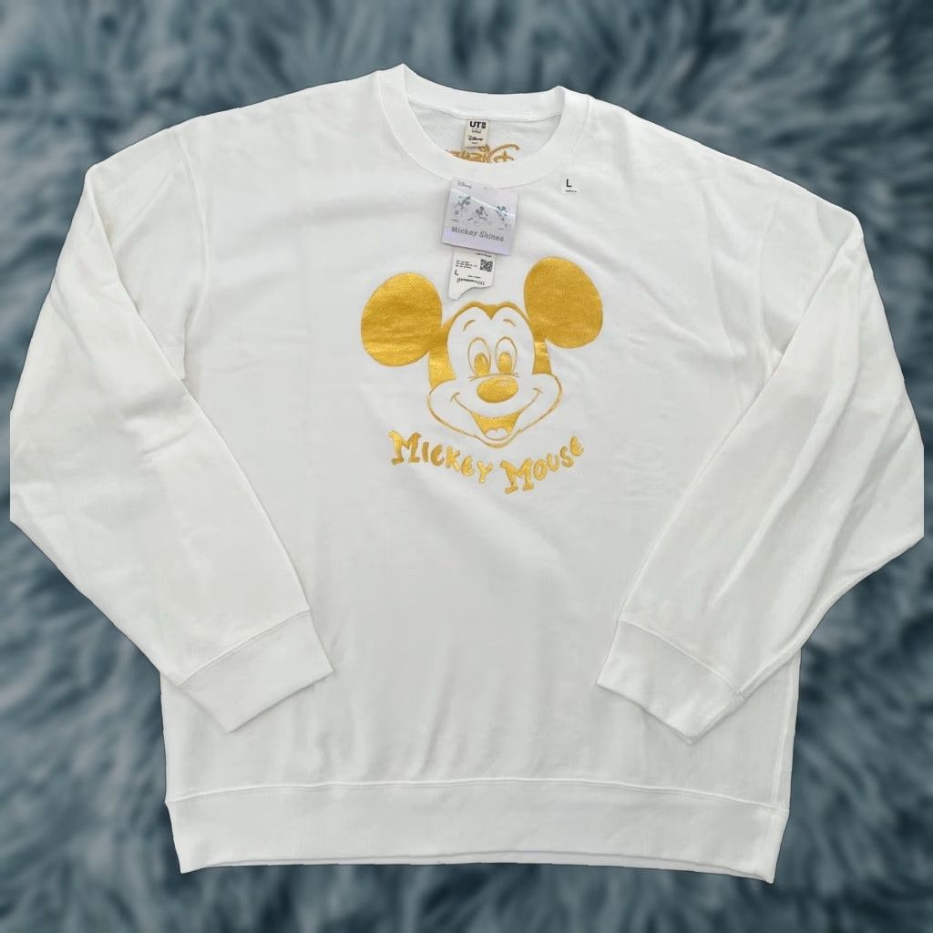 Uniqlo VINTAGE Uniqlo Disney Mickey Mouse Sweater Crew Neck Adult Large White Gold Knit Cotton Unisex Casual Size US L / EU 52-54 / 3 - 1 Thumbnail