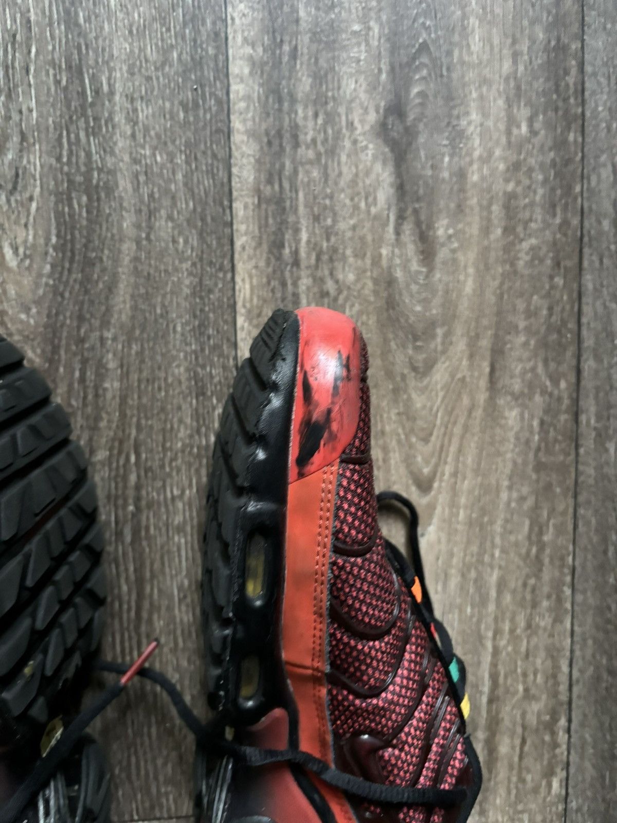 Nike Nike Air Max Plus 'Sunburst' Shoe Size US 9 / EU 42 - 4 Thumbnail