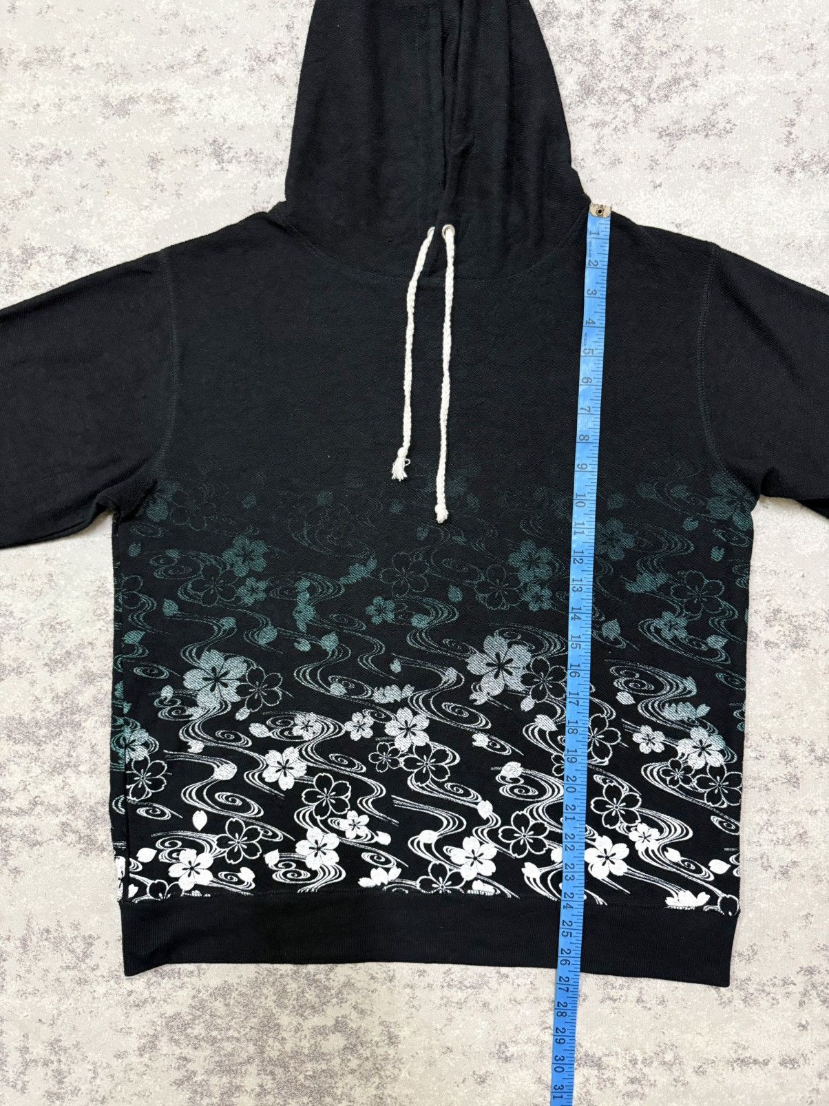 Japanese Brand Japanese Sakura Overprint Pullover Sweater Hoodie Size US M / EU 48-50 / 2 - 11 Thumbnail